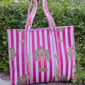 Pink Color Indian Flower Print Quilted Tote Bags Decorative Weekender Bags Handmade luggage Travel Tote Bag Beautiful Cotton Shoulder Bag