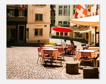 Un café en Zúrich, Suiza - Impresión fotográfica sin marco - Arte mural - Decoración del hogar - Regalo de viaje a Suiza - Arte de viaje a Europa - Verano europeo