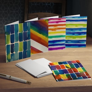 Tarjetas de felicitación multidiseño de arco iris de acuarela (paquete de 5)