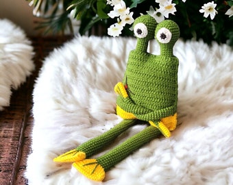 DIGITAL Crochet FROG PATTERN Stretchable Hanging sensory crochet baby gym hanging toys Montessori play gym, Hanging toys stretching amigurum