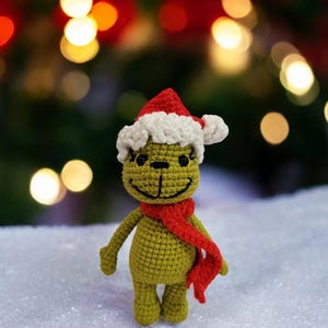 Crochet Amigurumi The christmas thief,Crochet green villain, Amigurumi Christmas, Crochet Christmas,Christmas pattern, Green snow creature