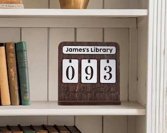 Personalized Books Read Tracker: Wooden Bookshelf Counter, Book Lover Gift