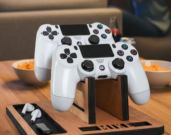 Personalized Wooden Game Controller Stand: Gaming Desk Organizer