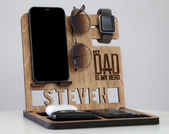 Personalized Docking Station Men, Father's Day Gift , Gift For Dad From Daughter, Birthday Gift For Dad, Personalized Gift For Dad, Dad Gift