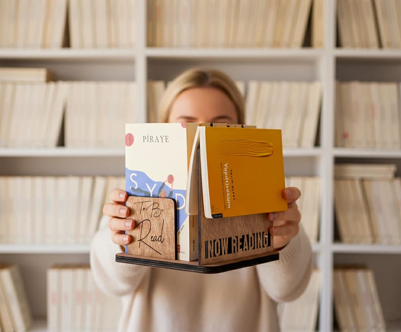 Organizador de libros para escritorio, atril, soporte para libros, regalos para amantes de la lectura, regalos para bibliotecarios, regalos para lectores, rincón de lectura, estanterías. imagen 8