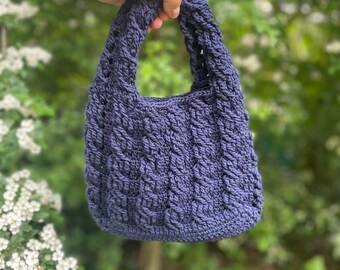 Bolso de crochet con asa gruesa