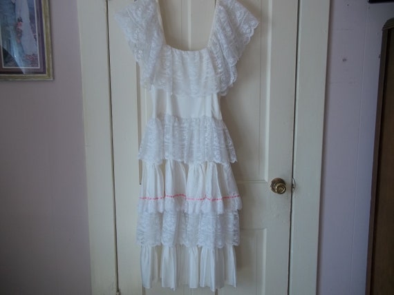 Whimsical Elegance: Lacy White Ruffled Dress for … - image 1