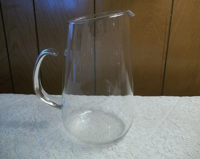 Vintage 1960s Clear Pyrex 64 Oz Pitcher With Unique Unhooked Handle ...