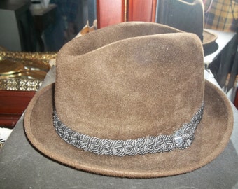 Vintage Brown Velvet Velour Fedora Hat with Macramé Brim Trim JCPenney Size 7