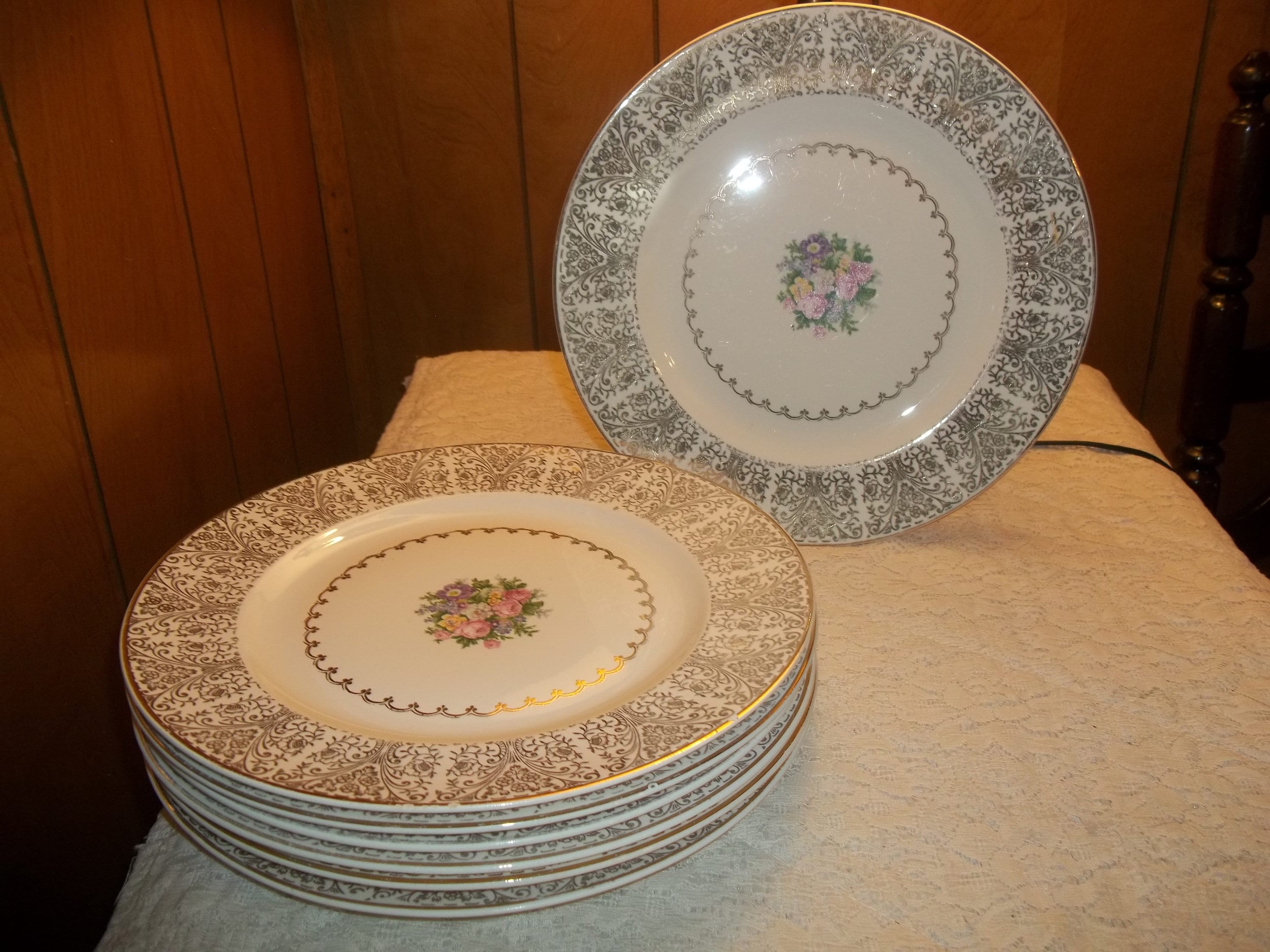 Vintage Rare Gold Lace 10" Service Plates from the Golden Gate International Exposition Collection 7 Plates - FREE Gift Included!!