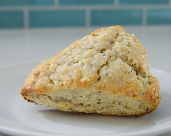 Lemon Poppyseed Scones