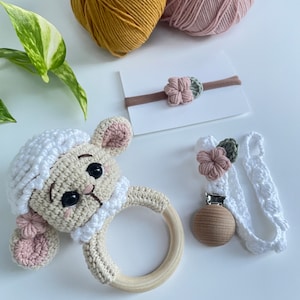 Lamm gehäkelt, Baby-Set, Baby Geschenkbox, Baby häkeln, Schnullerclip, Clip Haar für Baby, Baby-Duschegeschenk, Rassel häkeln, Babylamm