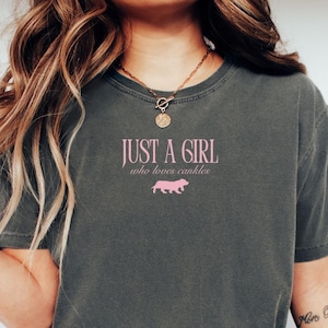 Just a Girl who loves Basset Hounds T-Shirt, Girlie Basset Mom TShirt, Hound Mama Shirt, Minimalist Dog Lover Shirt, Basset Mama Gift,