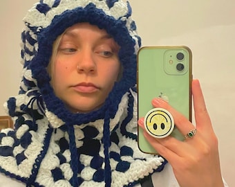 Pattern: Oversized Granny Square Balaclava