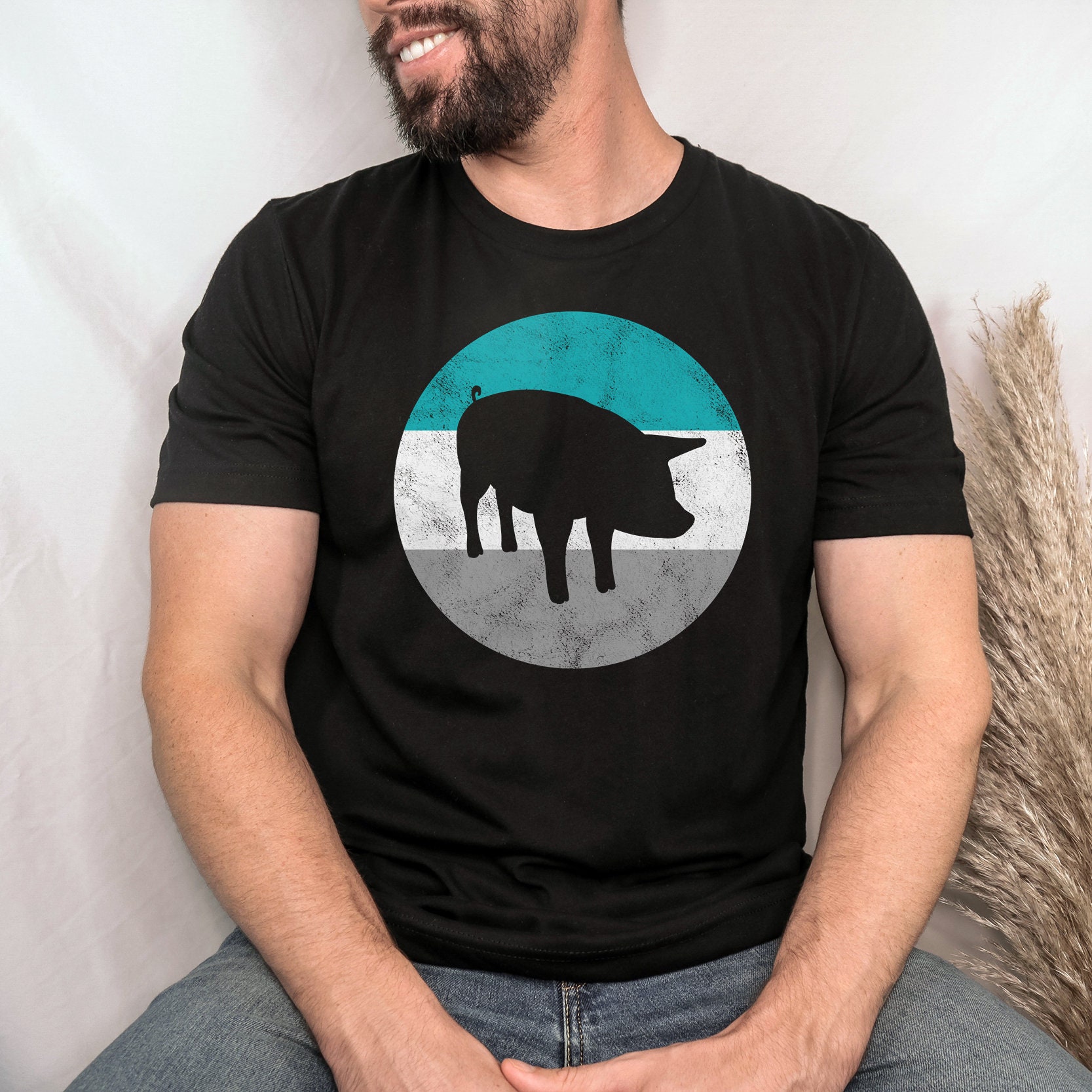 Pig Shirt, Retro Pig Tee, Pig Gift, Vintage Pig T-shirt for