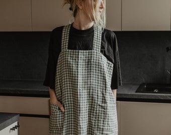 Linen pinafore apron DIRVOLIRA. One size linen apron in various colors. Crossback linen apron. Apron for pottery