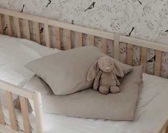 Toddler bedding set in natural linen. Baby bedding. Linen bedding for kids