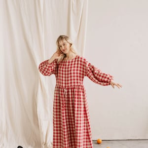 Women's linen dress RUGILĖ. Vintage inspired linen dress with puff sleeves. Long linen dress in dark Red gingham. Oversized linen dress image 7