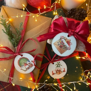 Lot de 6 étiquettes de Noël artisanales : Une touche originale pour ces fêtes de fin d'année !