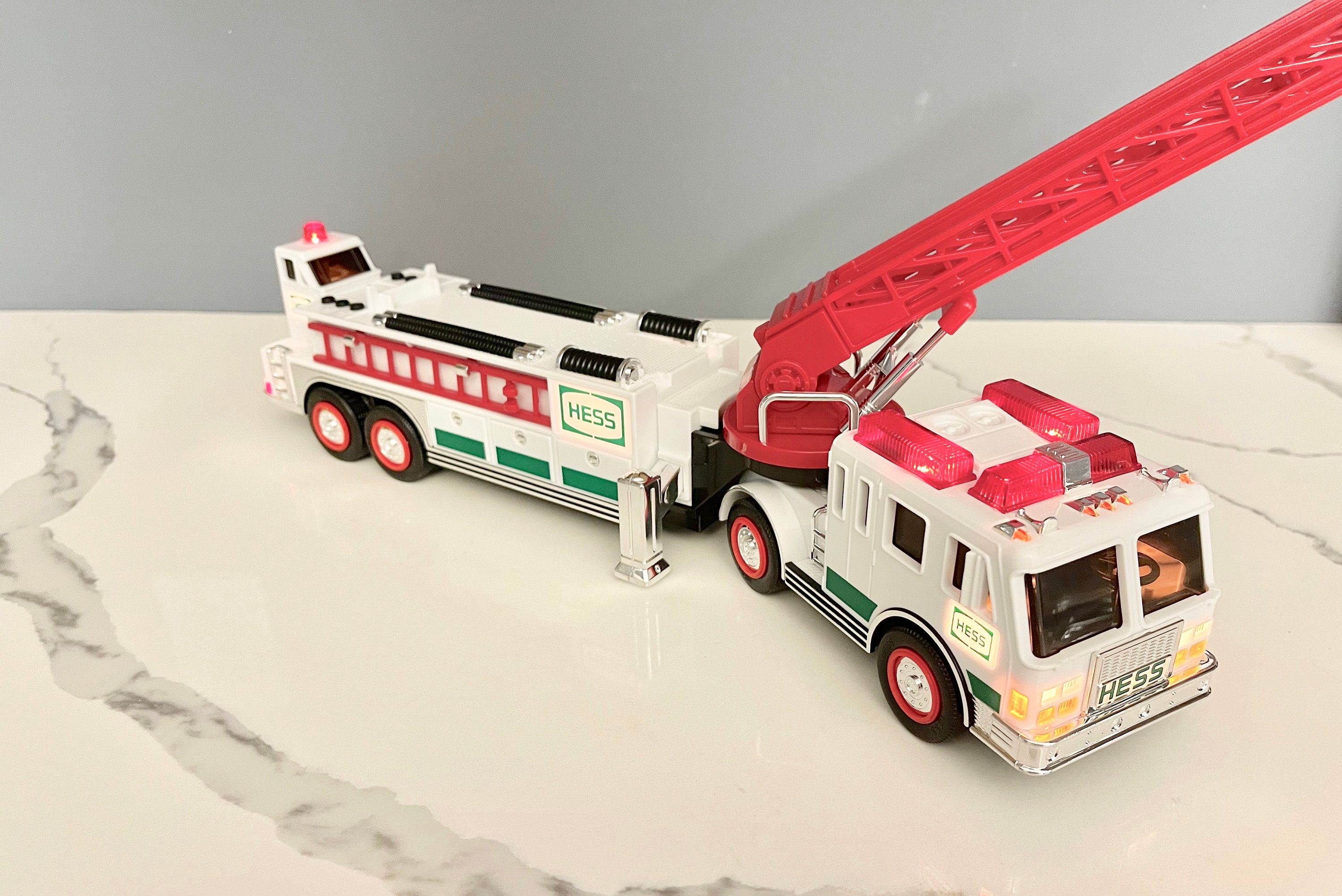CAMION VEBE POMPIER DE PARIS 30cm MECANIQUE EUR 99,00 - FR