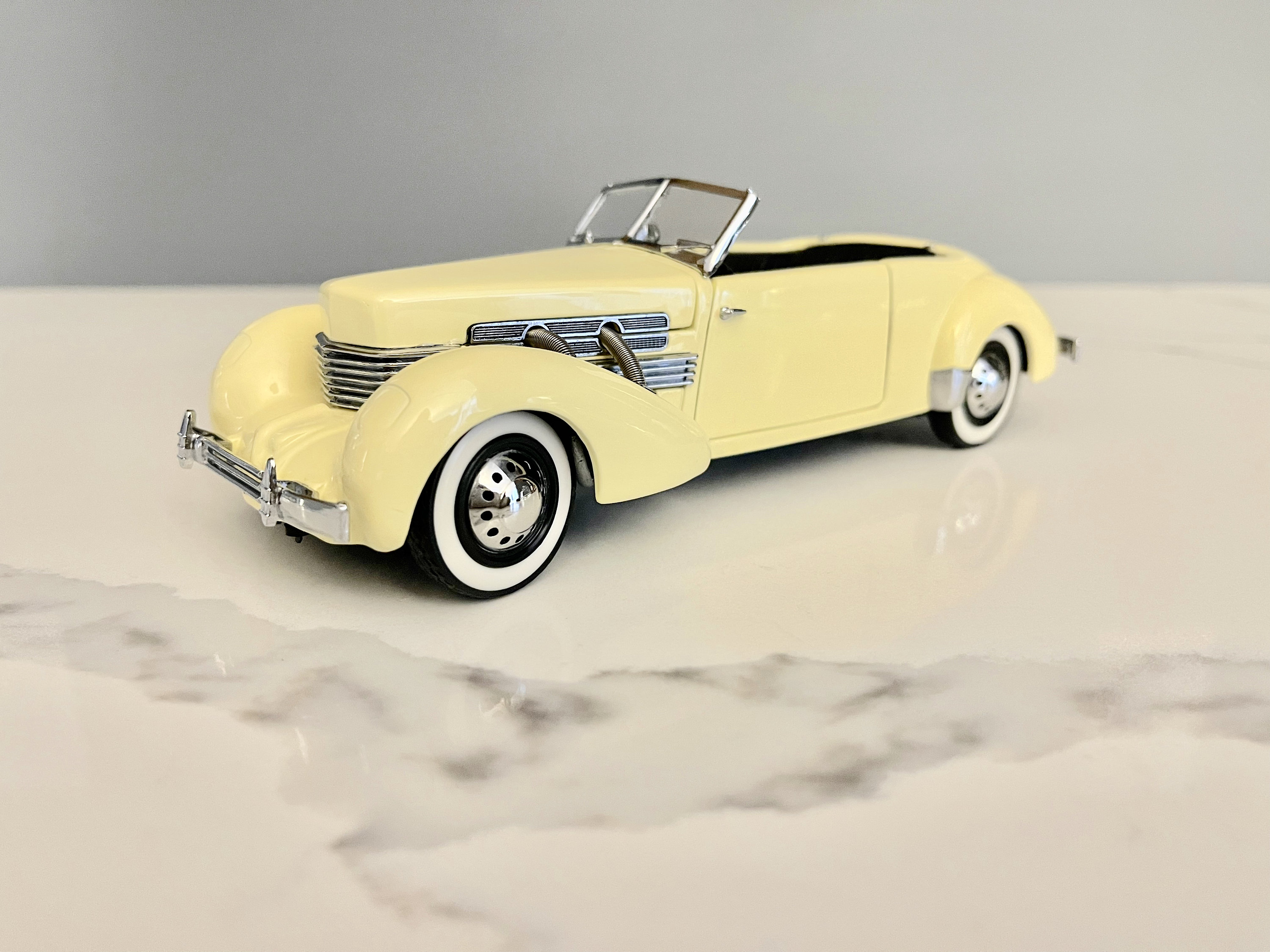 Franklin Phaeton Mint, Vintage 1937 Cord 812 Yellow Phaeton Coupe