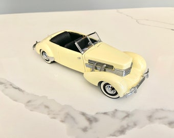 Franklin Phaeton Mint, Vintage 1937 Cord 812 Yellow Phaeton Coupe