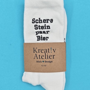 Schere, Stein, paar Bier | Bestickte Socken Tennissocken Weiß mit Bier Spruch