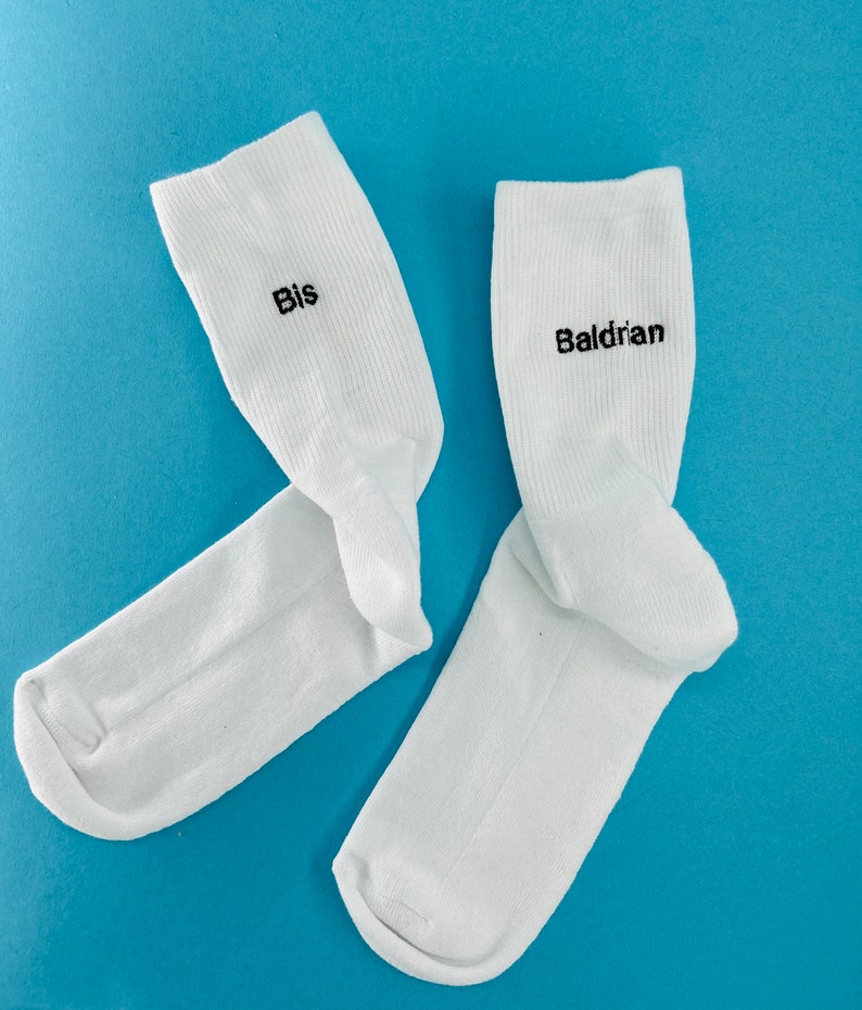 Bis Baldrian Bestickte Socken Tennissocken Weiß mit Spruch Bild 1