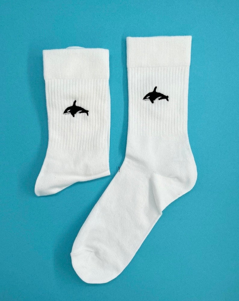Orca Bestickte Socken Tennissocken Weiß Baumwolle mit Orca Design Bild 1