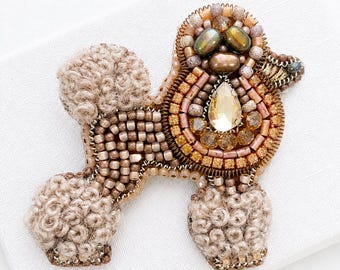 Beaded Poodle Brooch, Handmade Dog Jewelry Gift for Dog Lovers.