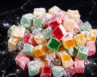Mieszane owoce Turkish Delight | Różne słodycze Lokum | Autentyczne, ręcznie robione tureckie słodycze | Smak róży, truskawki, pomarańczy i cytryny