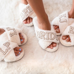 Bride Bridesmaids Matching Slippers Bachelorette Party Gifts Engagement Gift Pearl Fluffy Slippers Future Mrs Custom Slippers Bachelorette