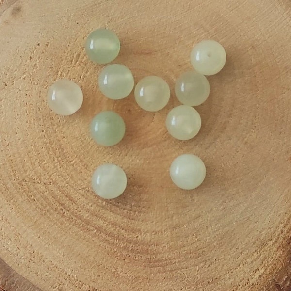 10 round light green jade beads 8 mm natural stones jewelry creation