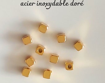 10 perles cube acier inoxydable doré  4x4 mm