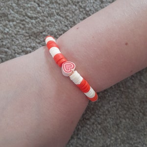 Kids clay bead braclet,stretchy aswel and really flexible