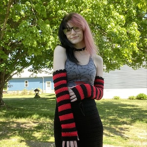 Emo Arm Warmer Crochet Pattern