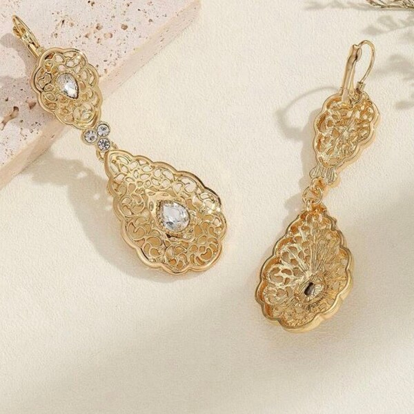 Lalla Mannana Earrings - Gold Plated Moroccan Jewellery suitable for all your events and also for daily use.