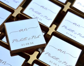 50 Personalised Chocolate Favors, Rose Gold or Silver Pleksi, Wedding Favors for Guest Wedding Chocolate, Gold or Silver Foil Milk Chocolate