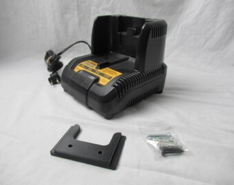 3D Printed Wall Mount Bracket for DeWalt DCB114 40V Charger with Hardware