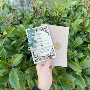 Custom Engraved Invitations Minimalist Wooden Wedding Invitation – Sustainable Wedding Card – Natural Wood Laser Cut Design - Elegant Design