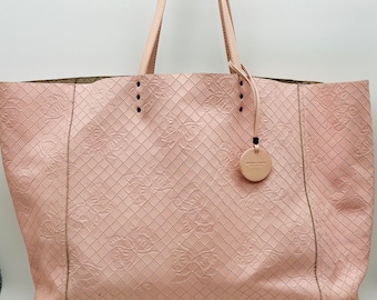 Rare Find!  Bottega Veneta Intreccio Mirage Butterfly Tote