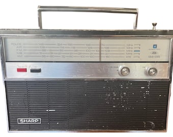 Vtg Tested Sharp Transistor AM/FM radio Fv-1900 Police Additional Frequencies