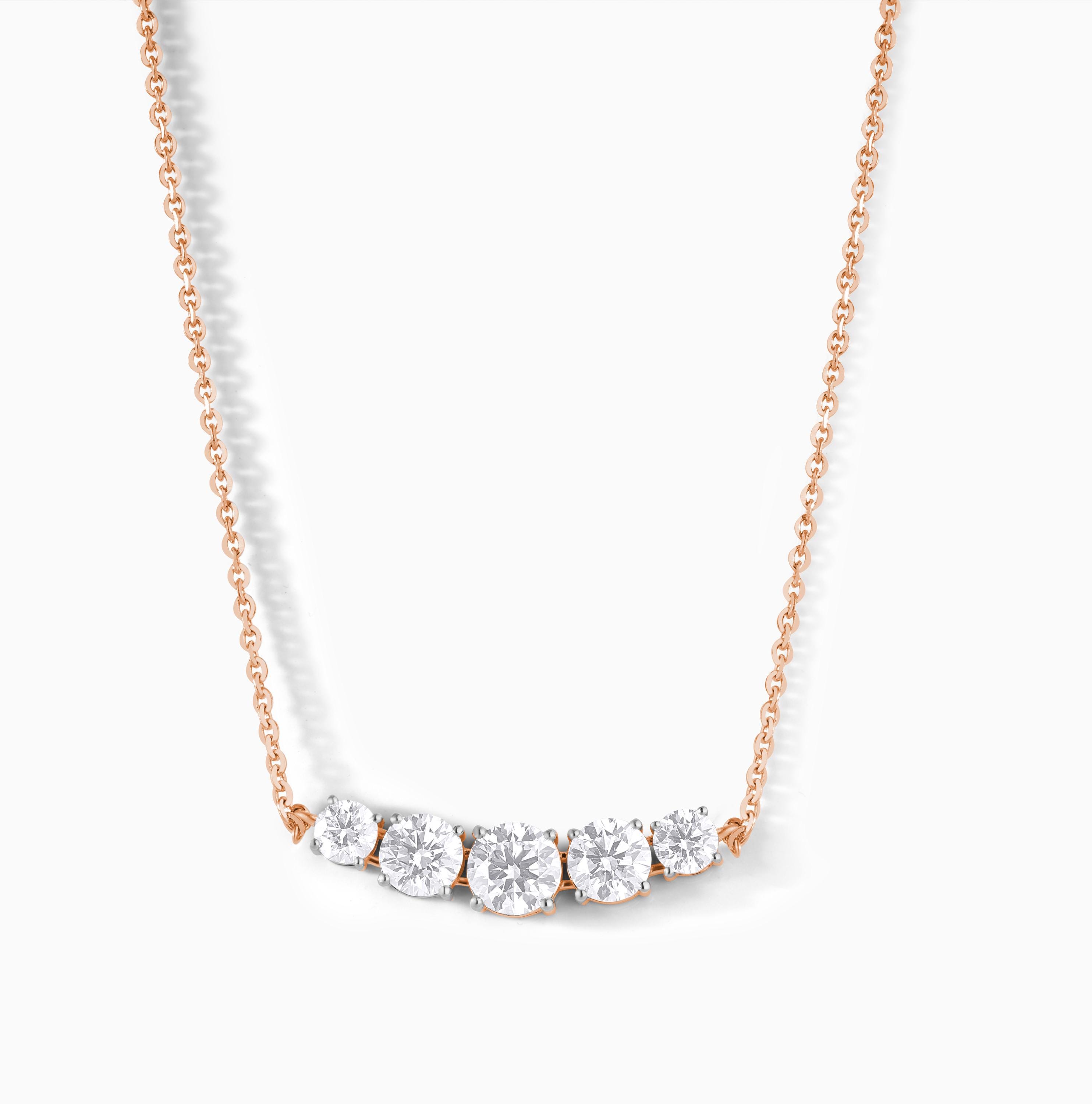 Ciondolo A Barra Viaggio In Argento 925 Con 5 Moissanite 2.20 Ct – Placcato Oro Giallo 14K