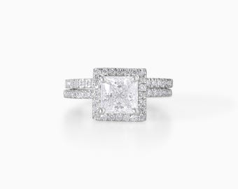 プリンセスカットモアッサナイト婚約指輪セット｜スターリングシルバー製ハローパヴェバンド結婚指輪