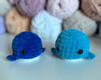 NO SEW Mini Wal Häkelanleitung für Anfänger. Einfaches gehäkeltes Amigurumi Muster. Gehäkelte Walfisch-Anleitung. Plüschgarn. Eine Stunde Muster