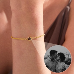 Memorial Photo Bracelet, Custom Photo Projection Bracelet, Picture Inside Bracelet, Birthday Gift for Her, Dainty Wedding Photo Gift