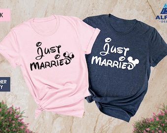 Just Married Shirt, Honeymoon Shirts, Couples Shirts, Wedding T-shirt, Disney Honeymoon, Matching Disney, Bride and Groom Gift, Wedding Gift