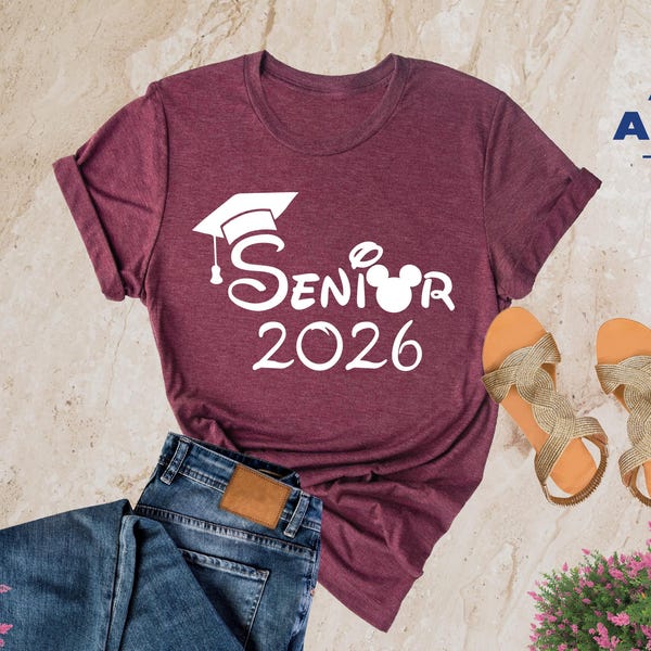Camiseta de graduación Disney Senior 2026, Camiseta de graduación de Mickey, Camiseta para viaje escolar Disney, Camiseta de graduación Disney, Camiseta Senior 2026, Regalos de graduación Disney