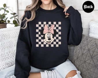 Retro Minnie Sweatshirt, Minnie Mouse Sweatshirt, Checkered Disney Sweatshirt, Disney Girl Trip, Vintage Disney Tee, Disney Women Shirt Gift