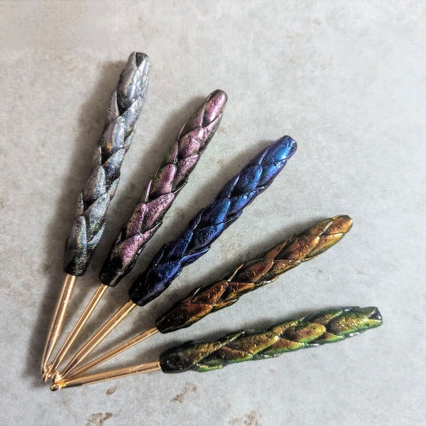 Dragon Scale Crochet Hooks / Fantasy / Unique Crochet Hook / Ergonomic Crochet Hook / Crochet Gift / Made To Order